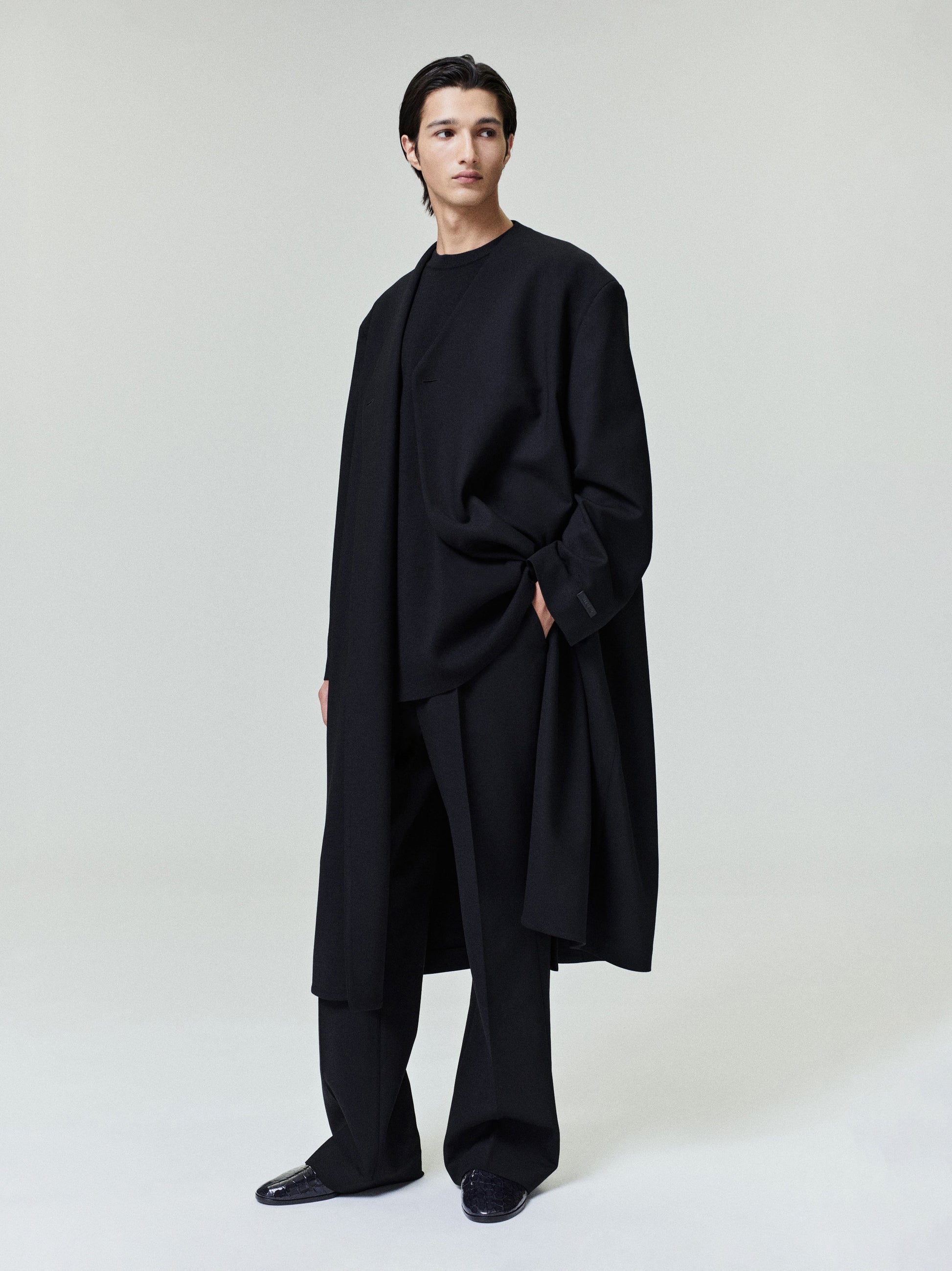 Double Weave Wool Double Breasted Lapelless Coat