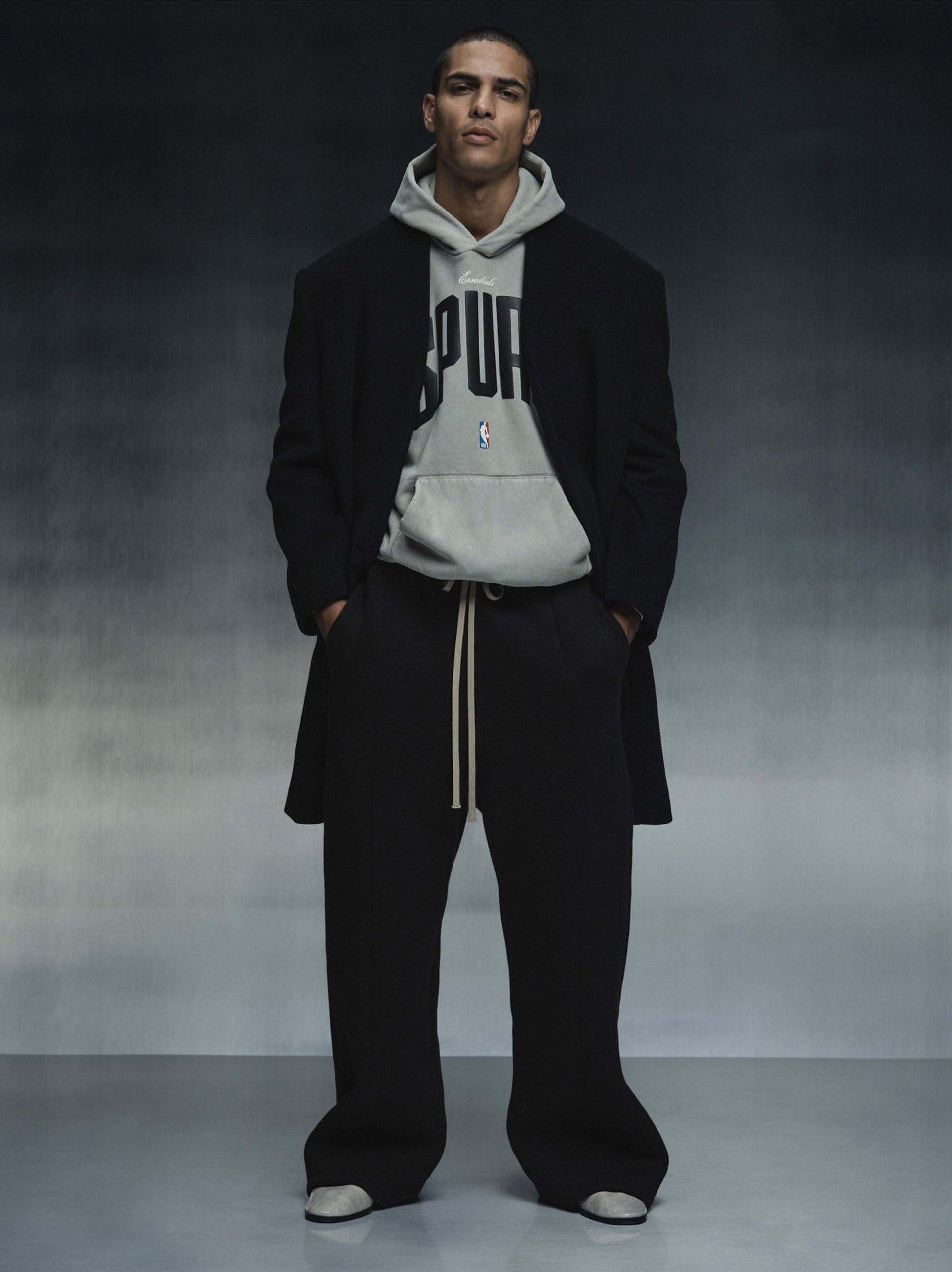 Spurs 90s Hoodie