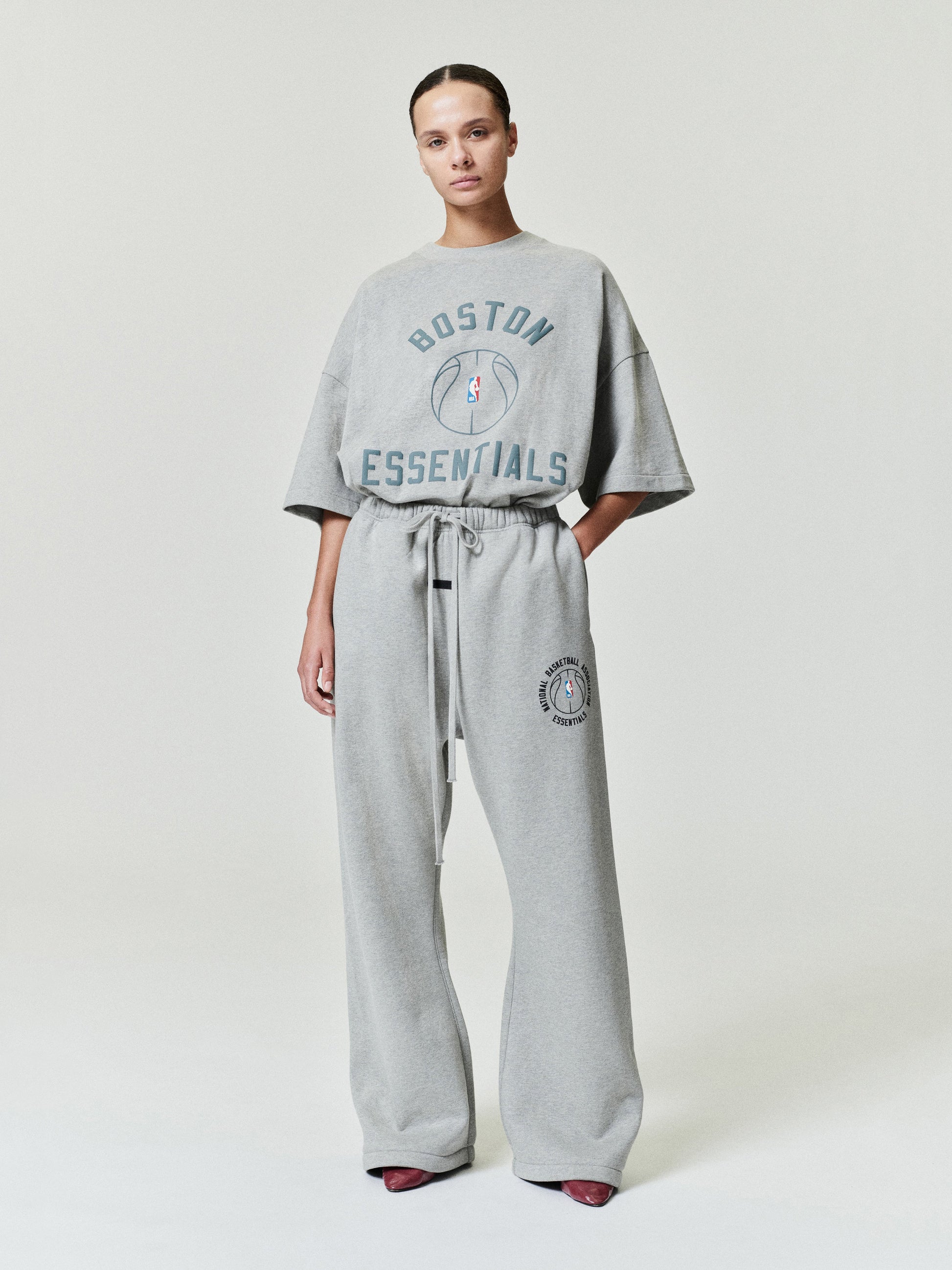 Celtics X Barkley Hendricks 90s Tee